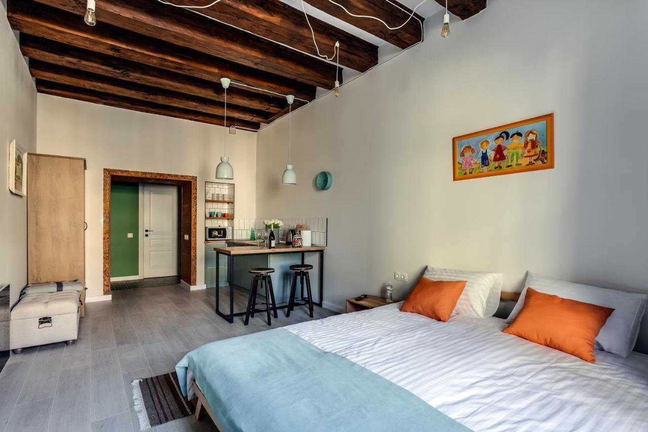 Краківська 17 Apartment Лвив Екстериор снимка